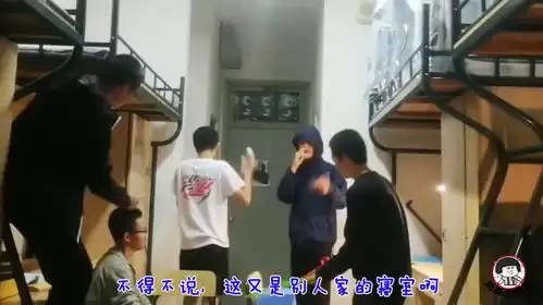 女生宿舍演唱隧道,这声音堪比原唱,听得鸡皮疙瘩都起来了