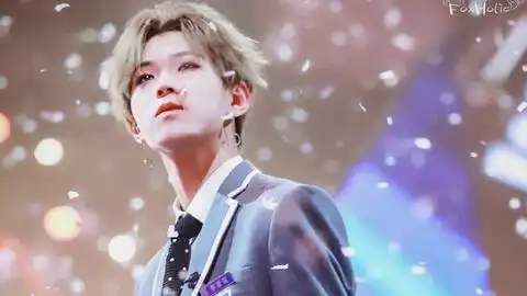 你曾是少年给我的少年主李希侃生日快乐李希侃