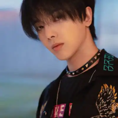 华晨宇头像华晨宇最新最帅的照片