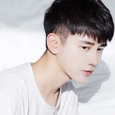 会因为爱情而选择冒险的五大生肖男