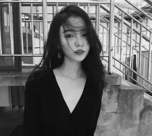 学生染发什么颜色好看这5种显白发色很适合学生党白领