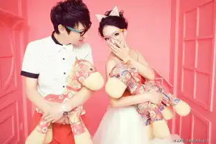 粉色系可爱男女生