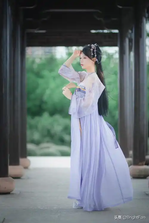 古风美女薄纱裙仙气唯美写真图片
