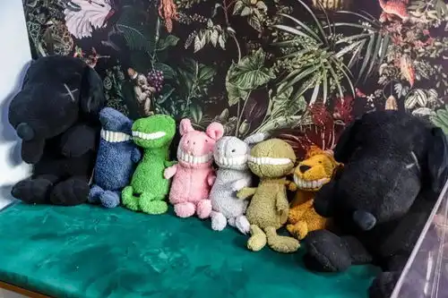 少女心炸裂五大道这家神仙美甲店超惊艳法式磨砂手绘猫眼渐变...40网红款式随便选