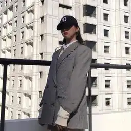 西装伴侣情侣头像一男一女qq头像扣扣居