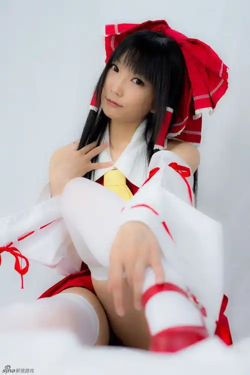 莲妹半裸卖萌下限东方cos厚道版