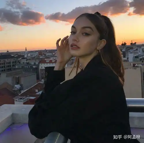 有哪些冷淡风的动漫头像