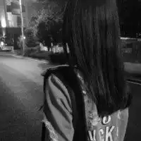 唯美背影女生头像晚上