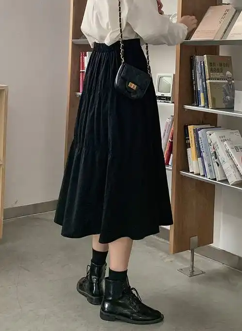 155个子的女生冬天穿什么样的长裙好看,最好到小腿位置