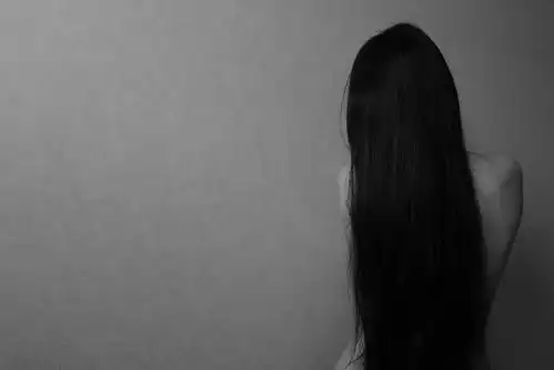 少女人体优雅动人却令人清心寡欲,日本女摄影师镜头下的佛系摄影