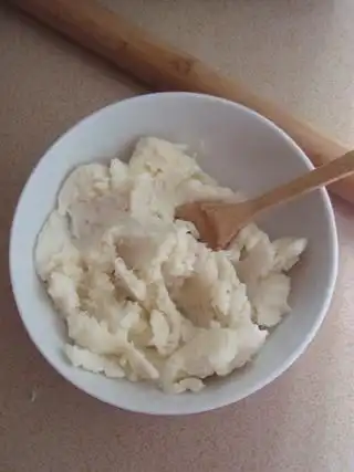 蓝莓山药花的做法