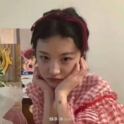 沙雕少女