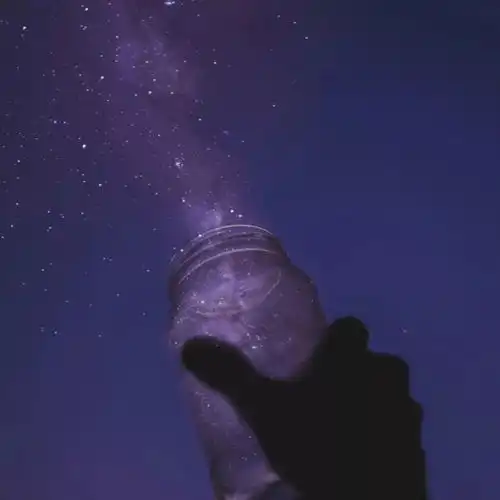 女神节文案女孩子的眼,应藏下星辰大海与万丈光芒