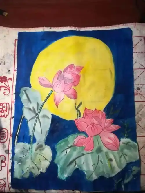 践行十个一绘青春风采,画中秋团圆青岛十九中举行我们的节日中秋主题绘画作品展示