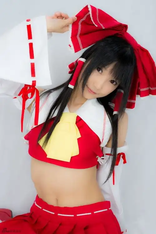 莲妹半裸卖萌下限东方cos厚道版