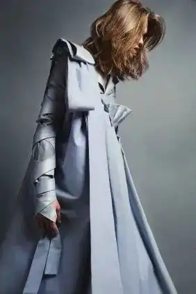 我就是喜欢穿我女友的衣服,涂她的口红和指甲油