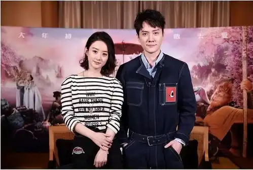 4年赚13亿,和冯绍峰离婚后的赵丽颖,为何不要儿子的抚养权