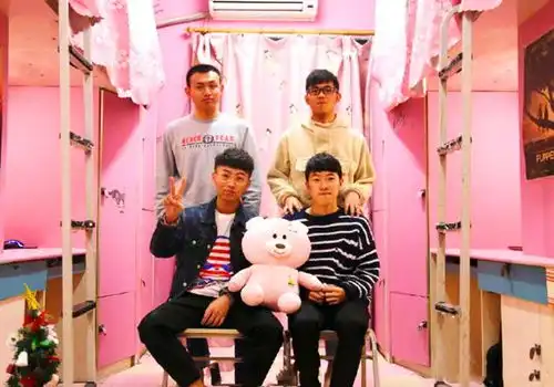 如何秒变金銮殿大学宿舍风格之争郑州ktv对标重庆粉红色男孩