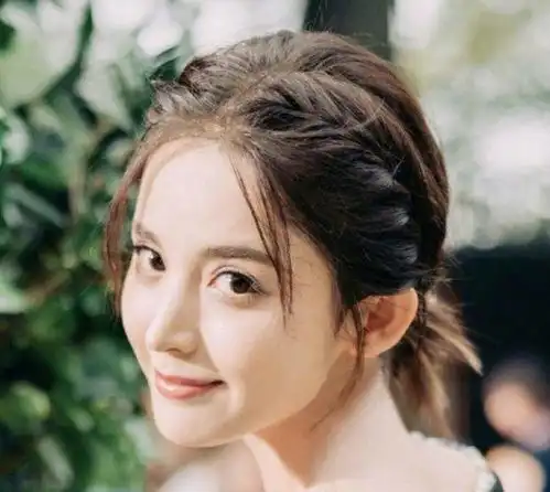 古力娜扎自称表白遭拒原来爱情里面长相真的都不重要