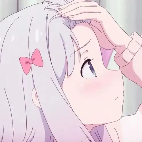 动漫头像粉色系动漫女孩