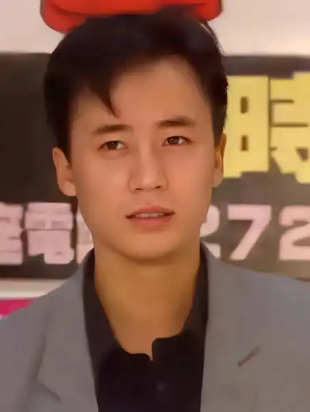 莫家尧