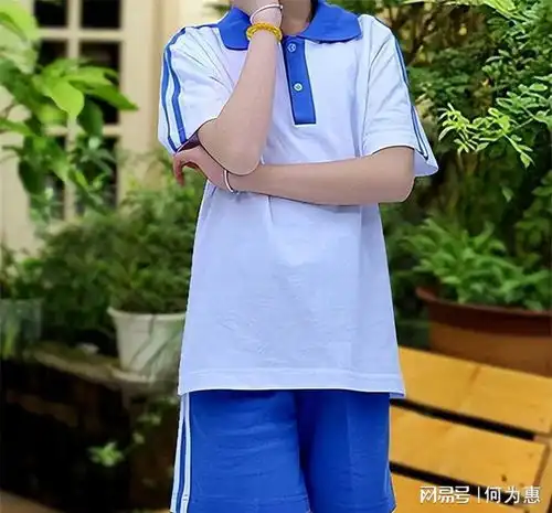 深圳校服为啥火出圈一件25块全市统一,其他城市为何做不到