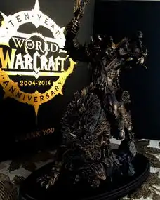 暴雪赠送十周年老兵实体礼品图片展示