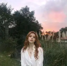 人生短暂喜欢就要互相纠缠清新高颜值个性欧美女生头像