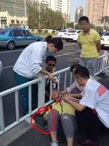 郑州人当心骑车时千万不能戴这个,16岁少女差点被割喉