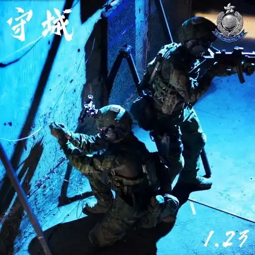 香港警队最新宣传片守城剧照公开,一起来欣赏阿sir英姿