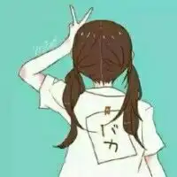 求情侣图片一左一右搭配起来,一个男一女的,,不要真人的,动漫最好