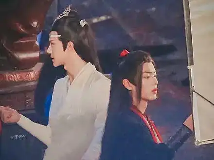 王一博的这颗头