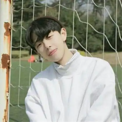 qq头像男生阳光帅气,不知不觉潮流变成了回忆