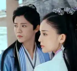 新疆四大美女佟丽娅娜扎迪丽热巴,第四位你们随意