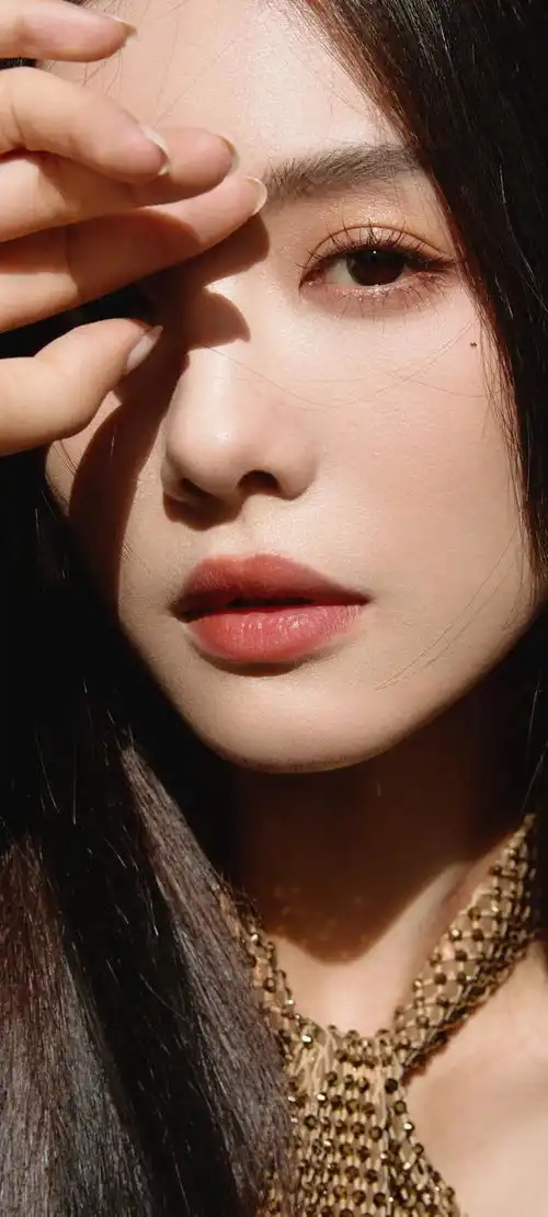 美女系列壁纸第2281期蔡文静