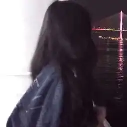 超火酷酷的女生头像