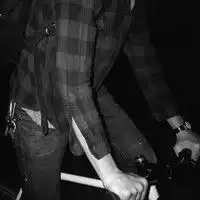 伤感黑白孤单背影男生头像,寂寞的时候总是一个人,伤心时只有自己