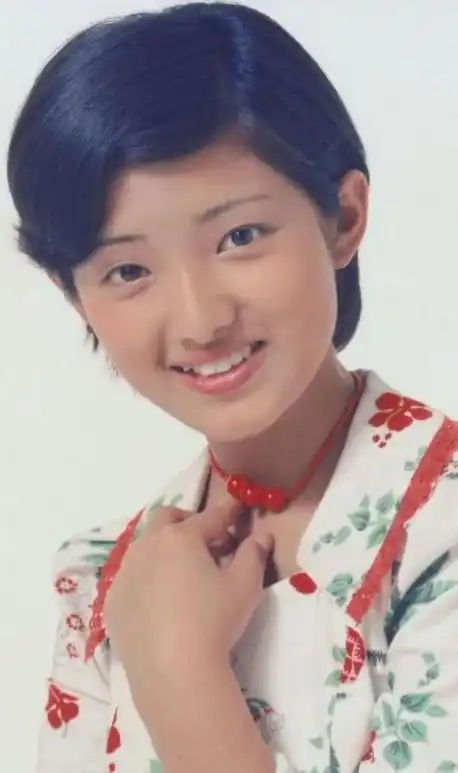 承受私生女之痛的山口百惠,一定要给儿子最完美的家庭