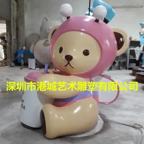 抖音网红卡通小熊雕塑儿童小熊少女心雕塑