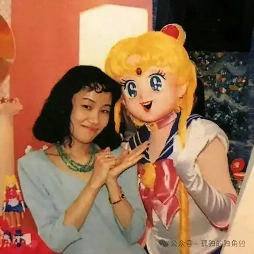 揭开美少女战士真面目住上亿豪宅政治家之女读贵族学校