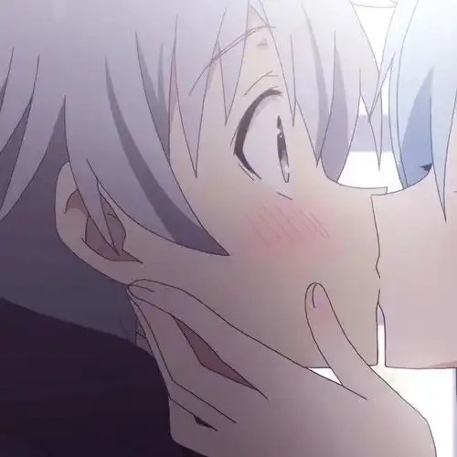 情侣头像想给你送红豆也为你吃柠檬