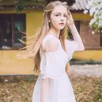 圣丹青连衣裙微信头像图片大全