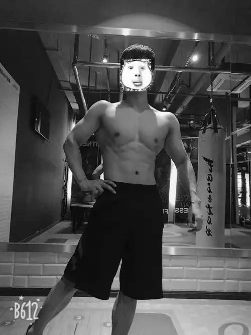 治愈系男孩儿陈笑如冬日的太阳般温暖
