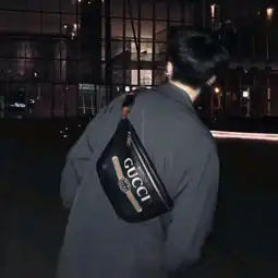 微信男生头像伤感霸气这世界很烦但你要很可爱