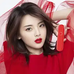 为什么火箭少女被个别路人称作杨超越的团