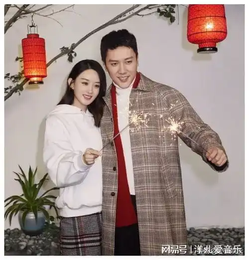冯绍峰母亲节发文,深意浓浓,喊话赵丽颖网友这是要复合