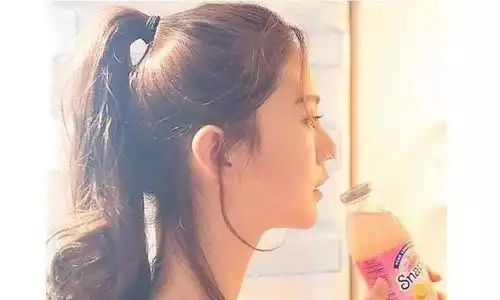 告诉你顾客为啥自己扎的马尾又老又丑原因在这里