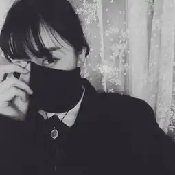 女生黑白头像