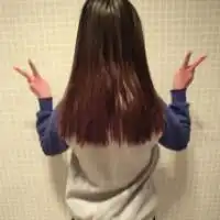 跪求非主流女生背书包的背影头像