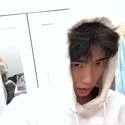 男生真人头像帅气图片好看的阳光真人帅哥头像